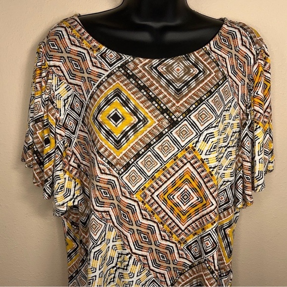 MEDIUM RUBY RD TRIBAL GEOMETRIC TOP SHORT SLEEVE ORANGE GOLDEN YELLOW BOHO - Picture 3 of 11